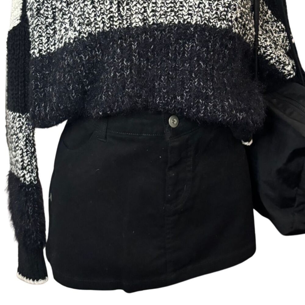 Forever 21 Twenty One Black Denim Mini Skirt NWT Size S